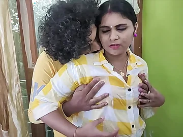 Desi Nymphomaniac Vaishnavy Raj and Sharun Raj succeed in formal in their first-ever ever torrid tryst