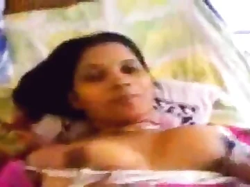 Watch as this Tamil MILF cheats on her husband with the addition of takes it like a champ relating to homemade Tamil action