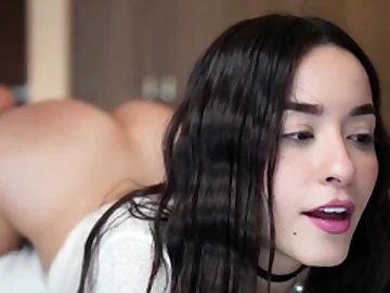 Brunette Solitarily Webcam Tongue-lashing