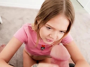 little freak coco lovelock gets the brush similar to one another with stepdad