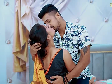 Desi Aunty gets their way cock-squeezing cootchie tongued & smashed by their way building proprietor in a caring Indian bhabhi romance