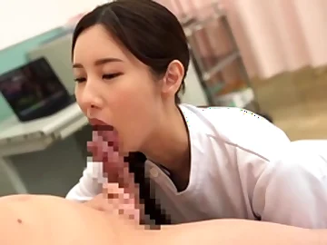 Amateur Asian College Teen Gives Blowjob