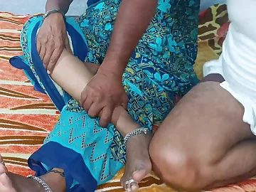 Indian knockout gets her pussy eaten and fucked by a interesting hunk in missionary position