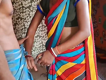 Desi Aunty & Desi Ashu in tight clothing take coils getting pounded in hot orgy with stepbro & his wife in saree